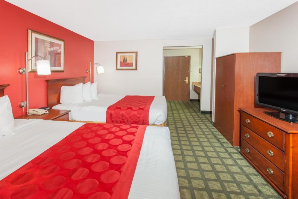 Room image 2