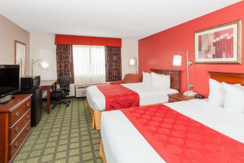 Ramada Limited Decatur image 30